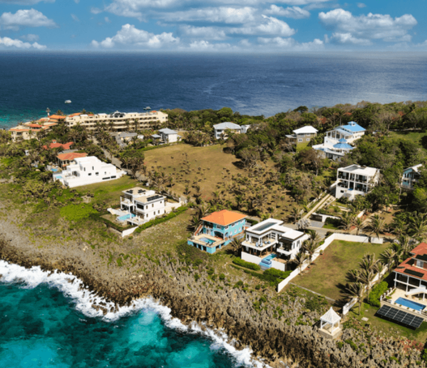 A Week in Roatan - Image 1